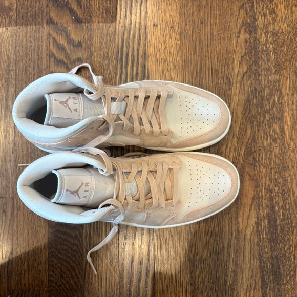 Jordan AJ1 Mid SE (Women's) Sneakers - Picture 2 of 4